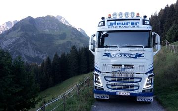 LKW im Gebirge